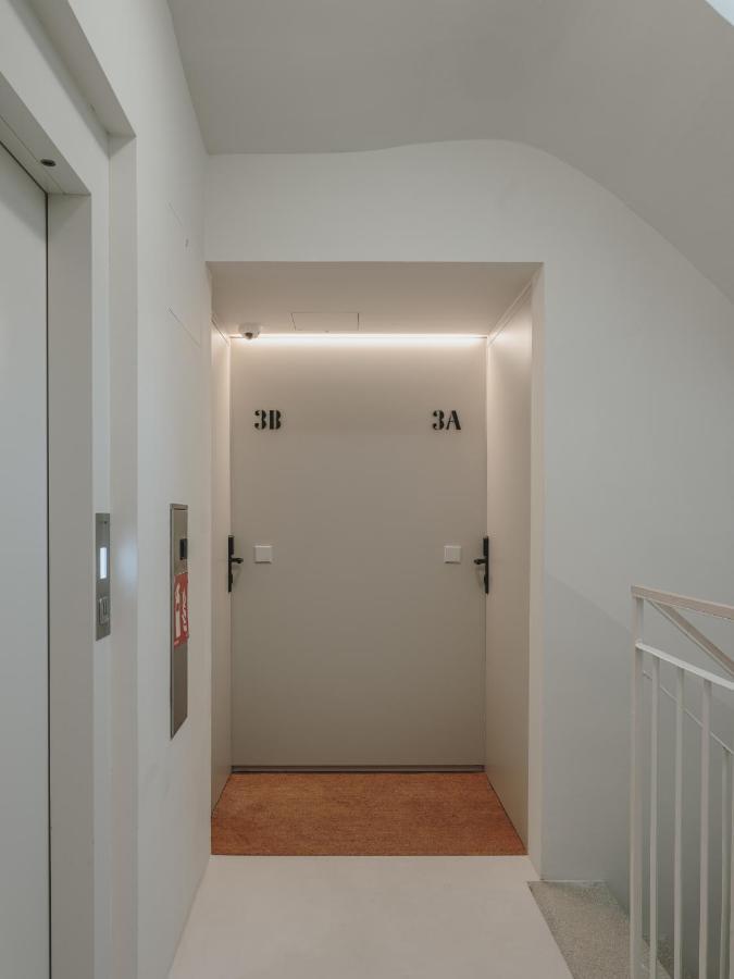 Boutique Apartments 23 Barcelona Exterior photo